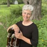 北吴大学教授Joyce Besch被选入林肯交响乐团.